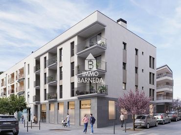 Flat with lift for sale in RIERA GINJOLERS 55