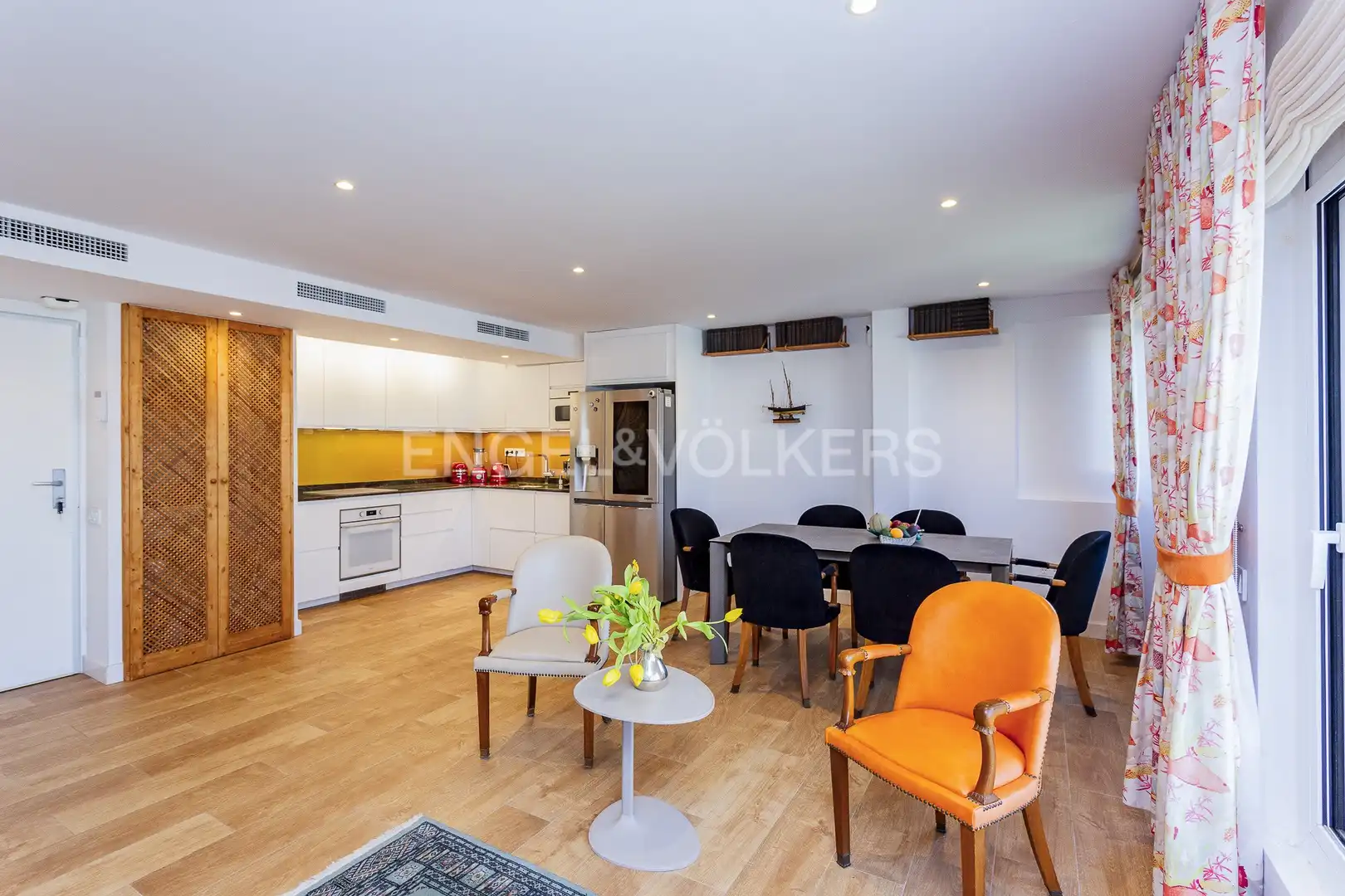 Exterior view of Flat for rent in Sitges  with Air Conditioner, Heating and Swimming Pool
