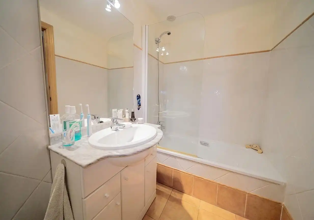 Bathroom of Detached homes for rent in Els Poblets  with Air Conditioner, Heating and Private garden