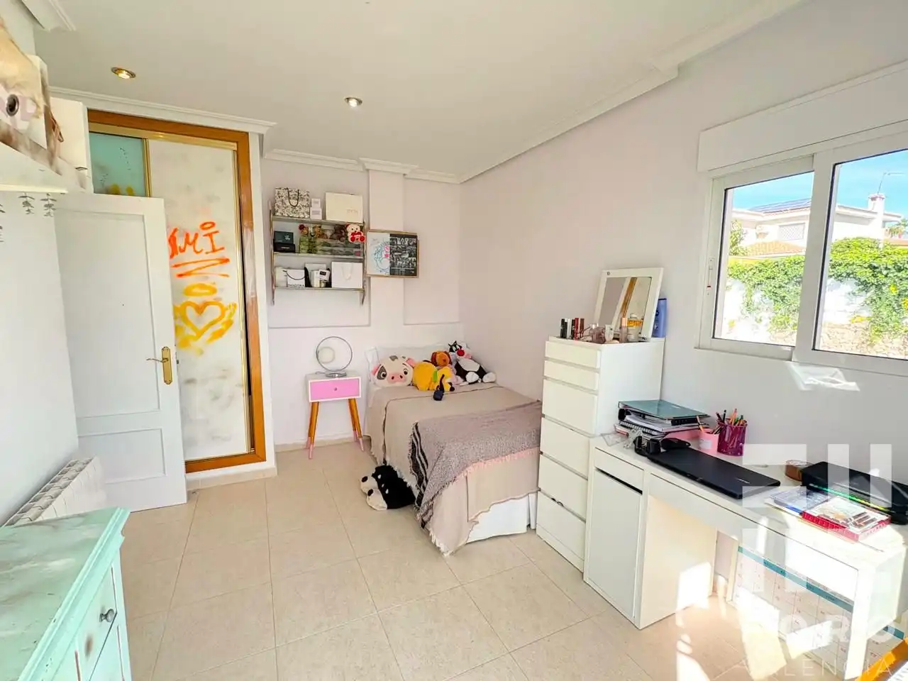 Habitación de Casa o chalet en venta en L'Eliana con Aire acondicionado, Jardín privado y Terraza