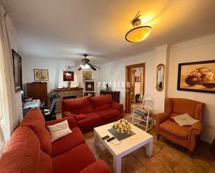 Sala d'estar de Casa o xalet en venda en Alhaurín de la Torre amb Aire condicionat, Terrassa i Traster