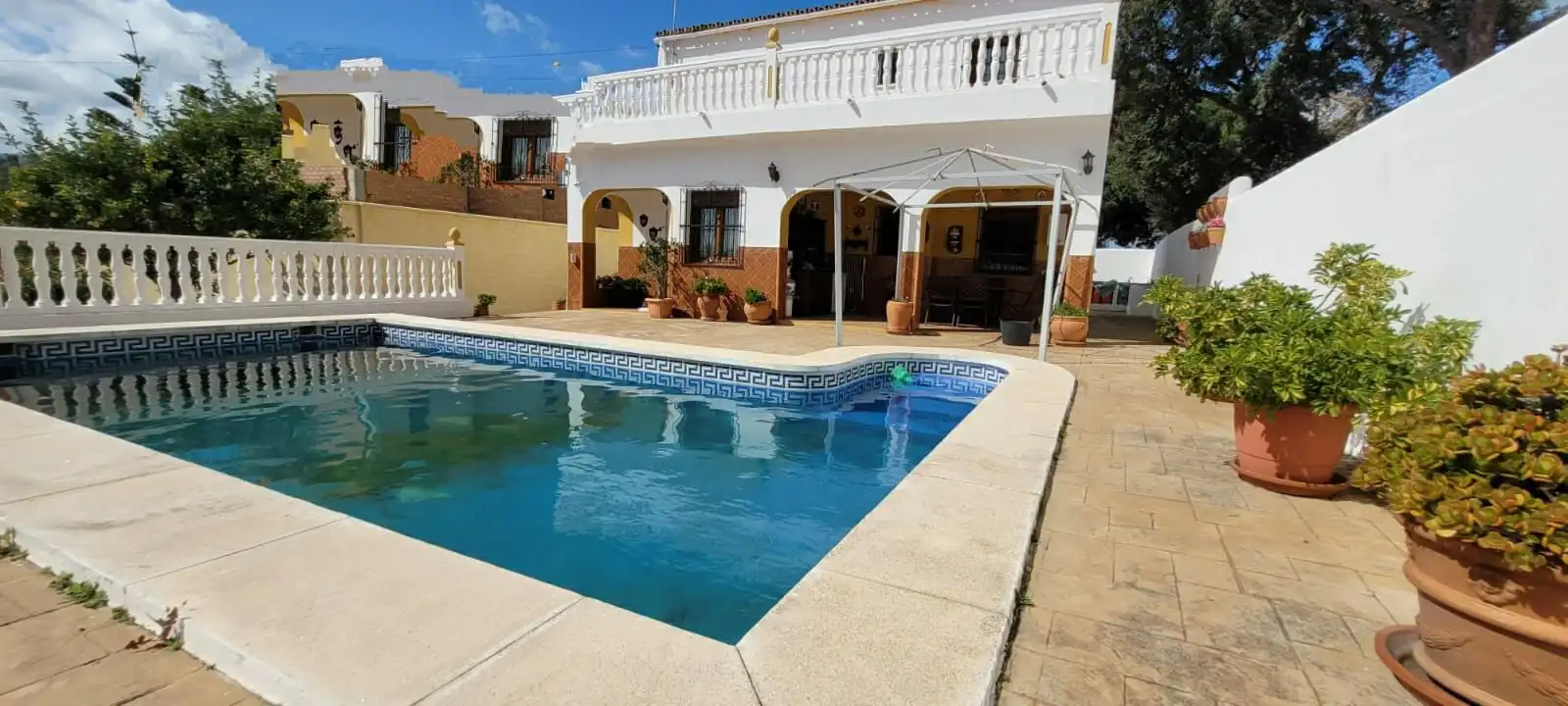 Villa con piscina in vendita a Los Pinos, imagen 3