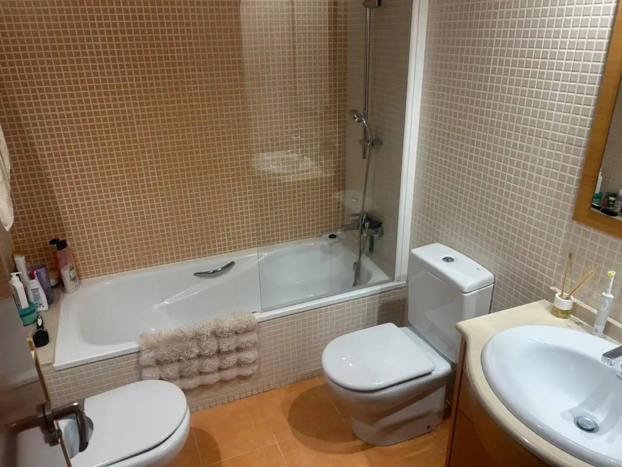 Badezimmer von Wohnung zum Verkauf in Castellón de la Plana / Castelló de la Plana mit Klimaanlage, Parkett und Terrasse
