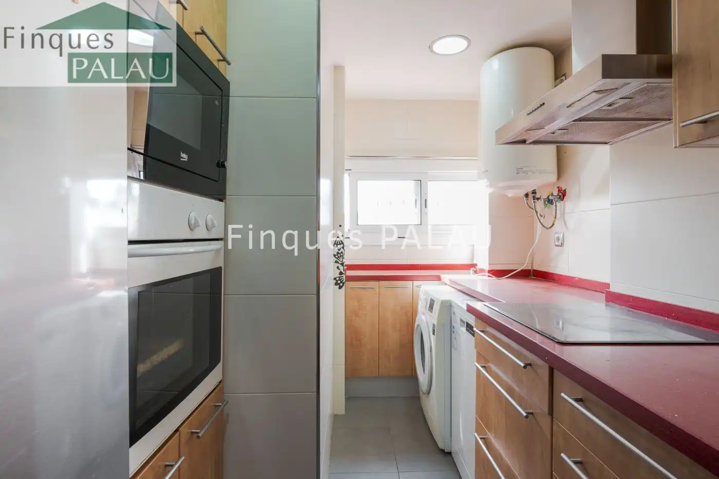 Küche von Wohnung zum Verkauf in Sant Feliu de Llobregat mit Klimaanlage und Heizung
