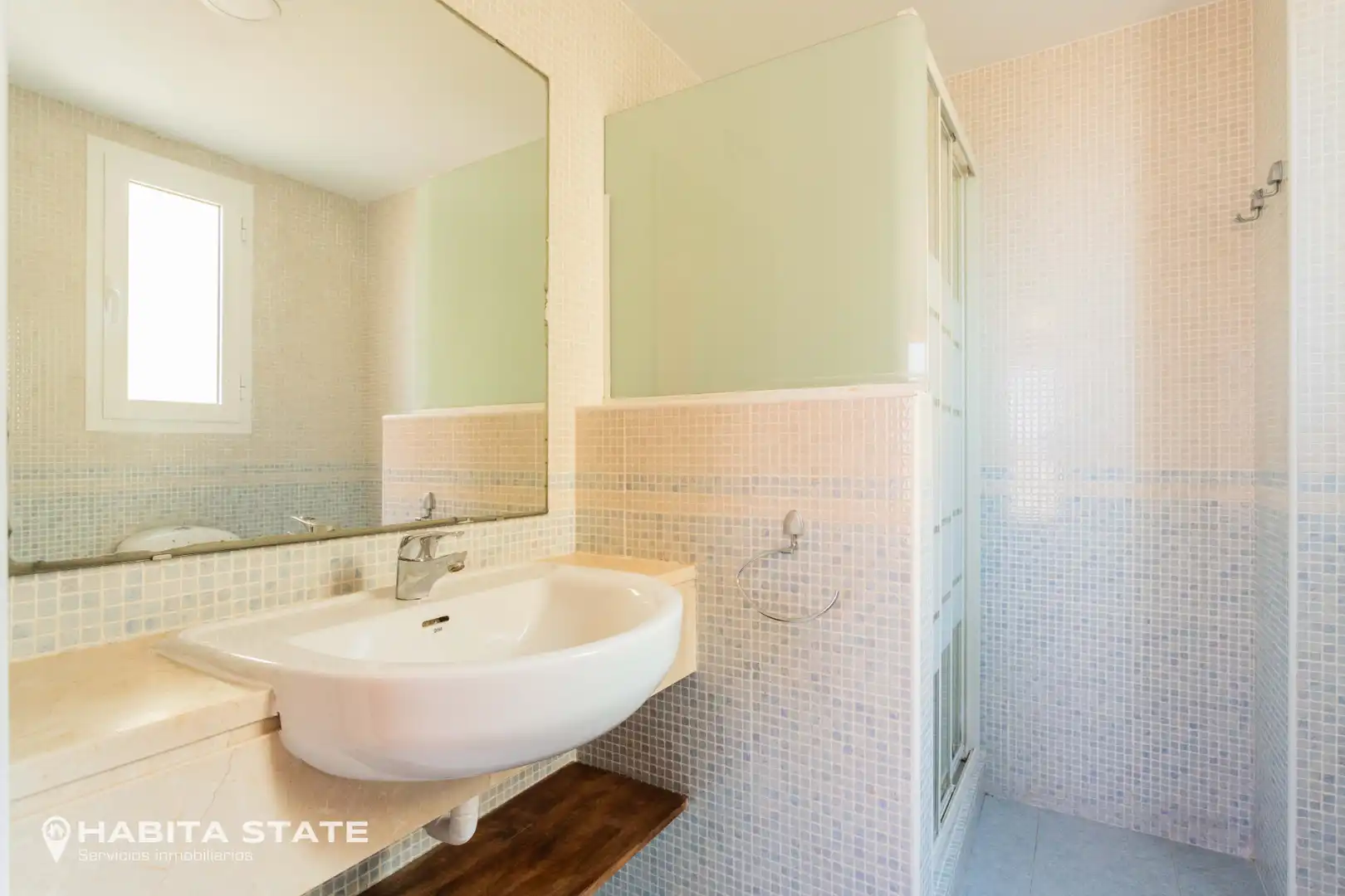 Baño de Apartamento en venta en El Ejido con Terraza, Amueblado y Horno