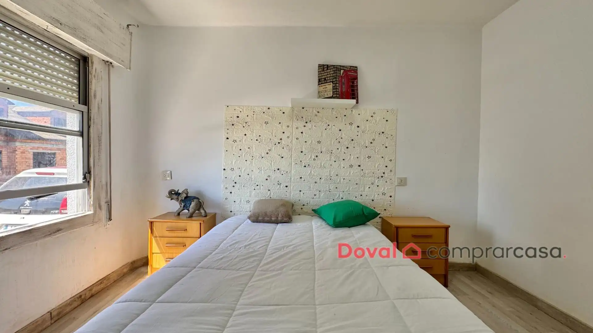 Habitación de Casa o chalet en venta en Vigo  con Parquet, Terraza y Amueblado