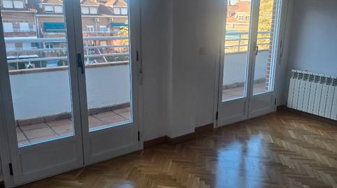 Photo 4 of Duplex for sale in Paseo del Olivar, Sevilla la Nueva, Madrid