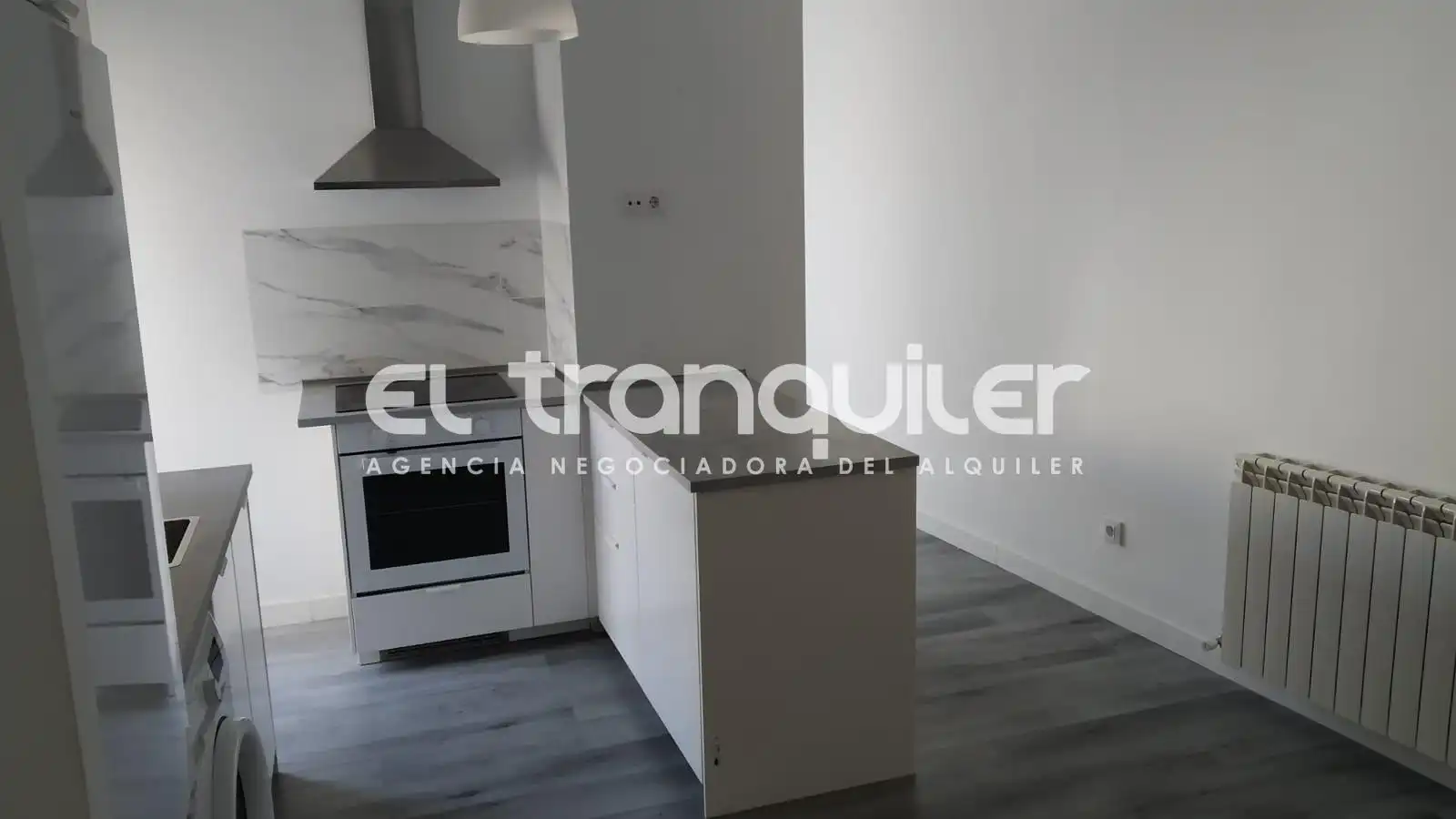 Cocina de Ático de alquiler en Madrid con Aire acondicionado y Terraza