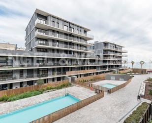 Vista exterior de Apartament de lloguer en Badalona amb Aire condicionat, Calefacció i Parquet