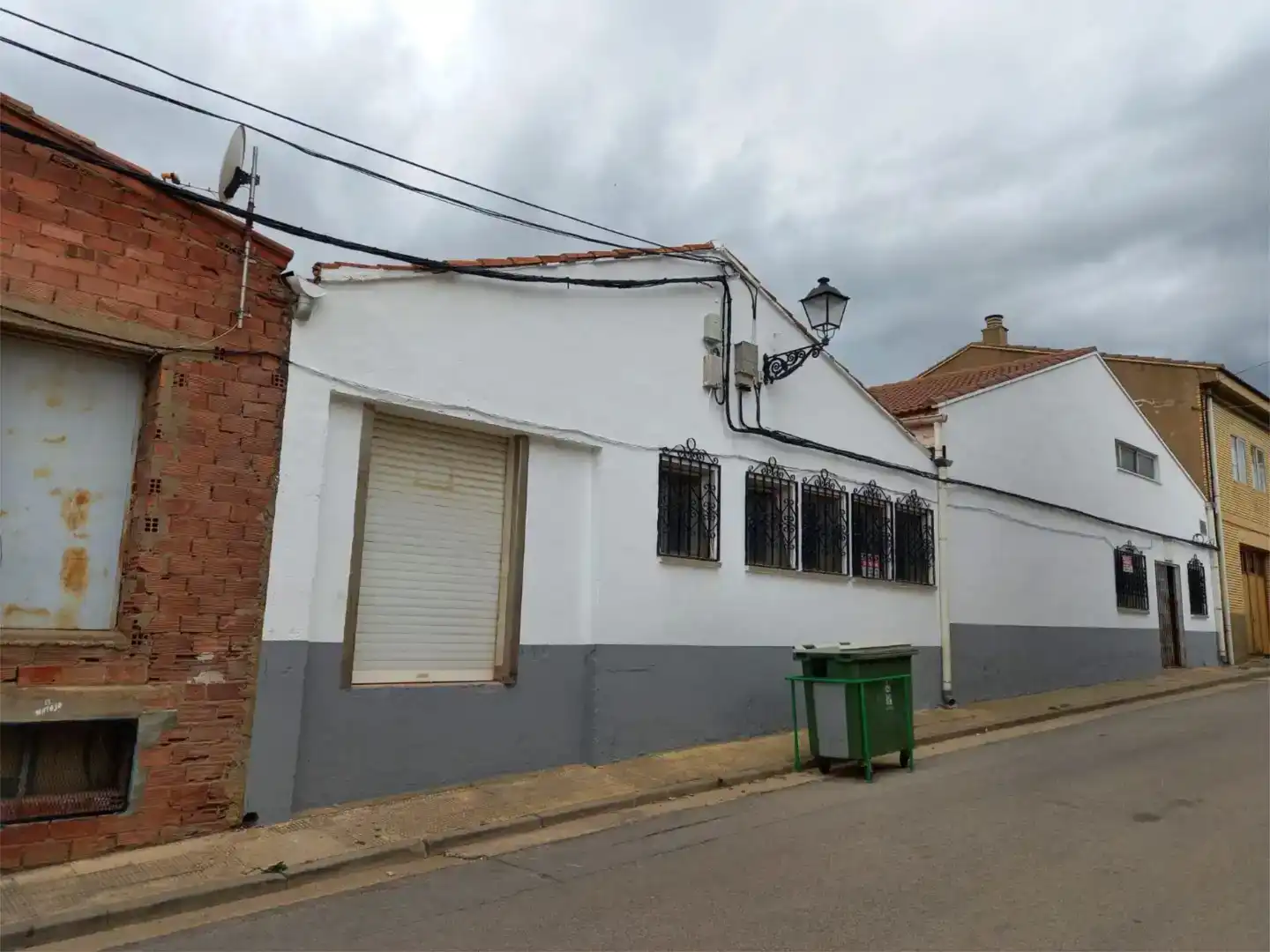 Vista exterior de Local en venta en Ólvega