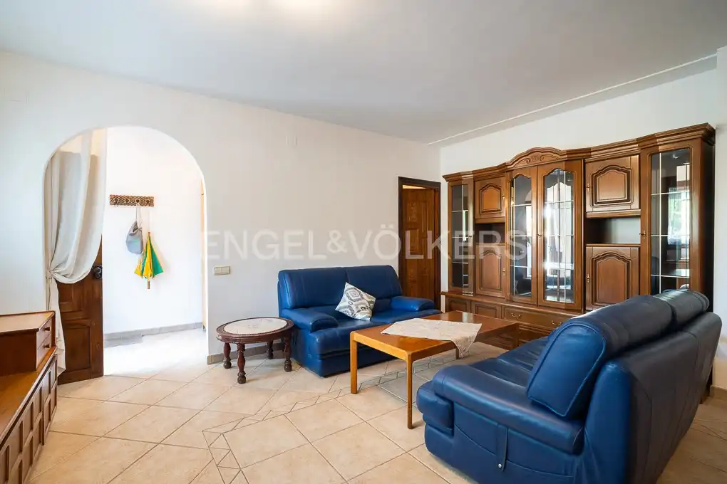 Sala d'estar de Casa o xalet en venda en Pedreguer amb Calefacció