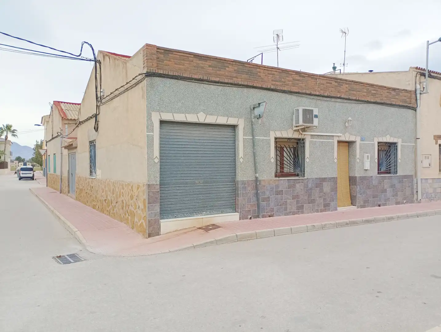 Vista exterior de Casa o chalet en venta en Crevillent con Aire acondicionado, Calefacción y Terraza