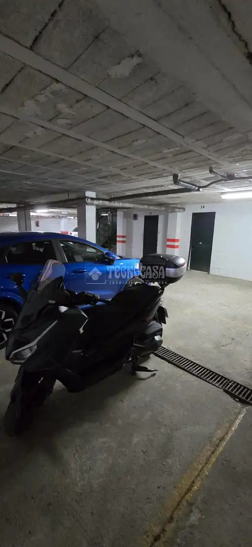 Parking of Flat for sale in Sevilla