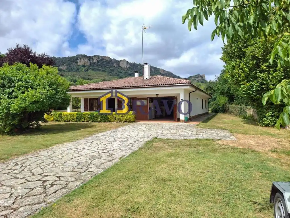 Casa en venda a Merindad de Montija