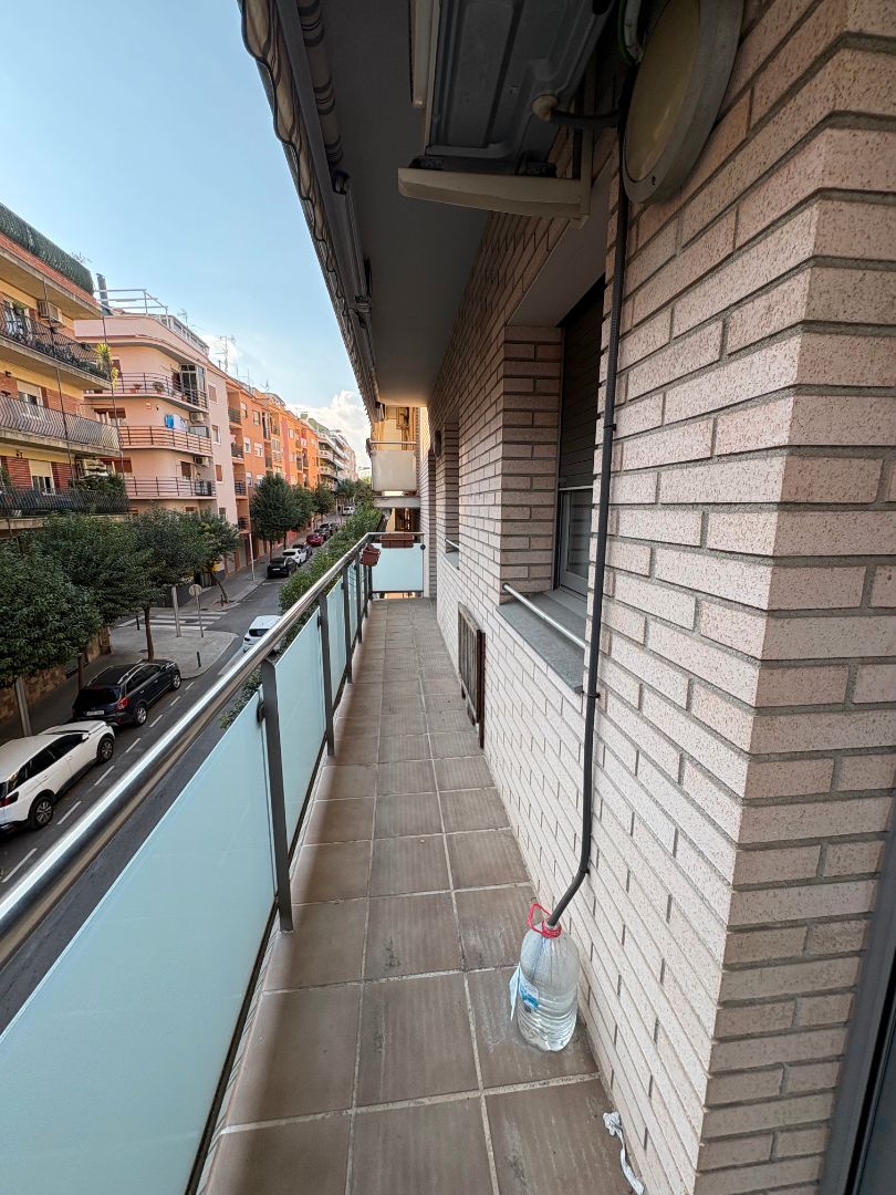 Balcony of Flat for sale in Mollet del Vallès  with Air Conditioner, Heating and Oven