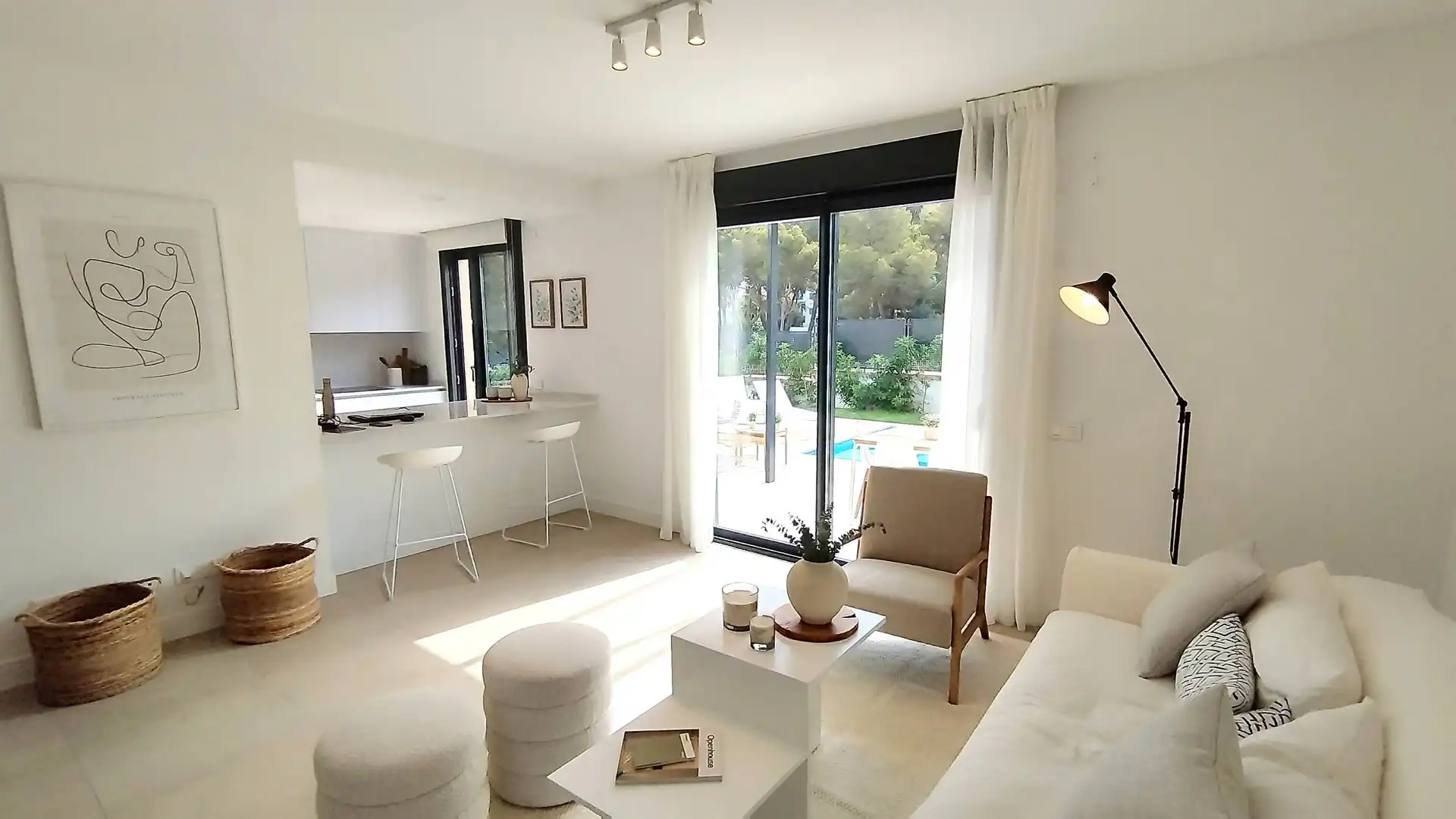Sala d'estar de Casa adosada en venda en Llucmajor amb Aire condicionat, Calefacció i Jardí privat