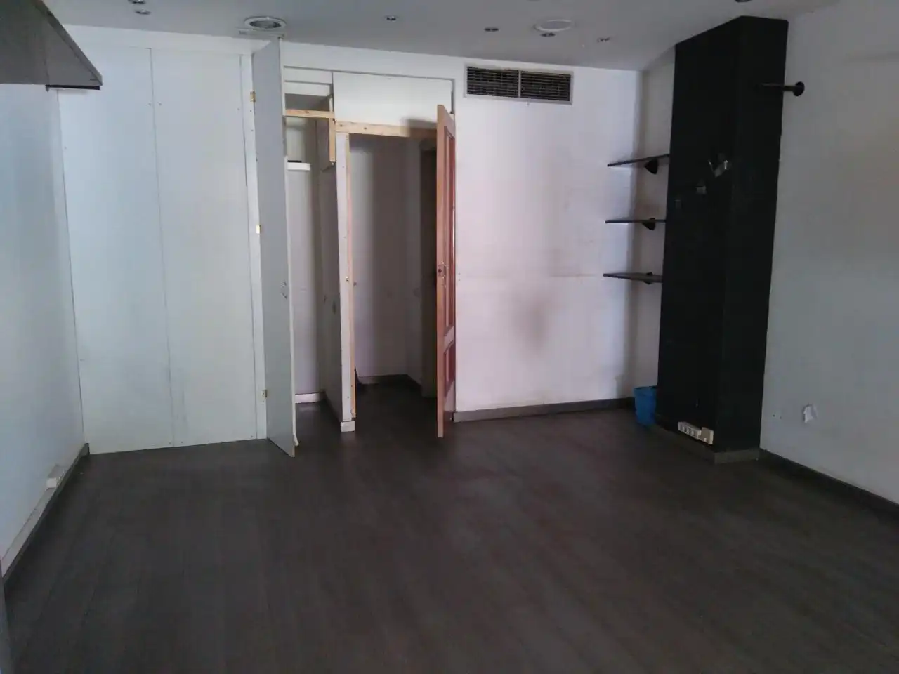 Local comercial de lloguer a Los Olivos, imagen 4