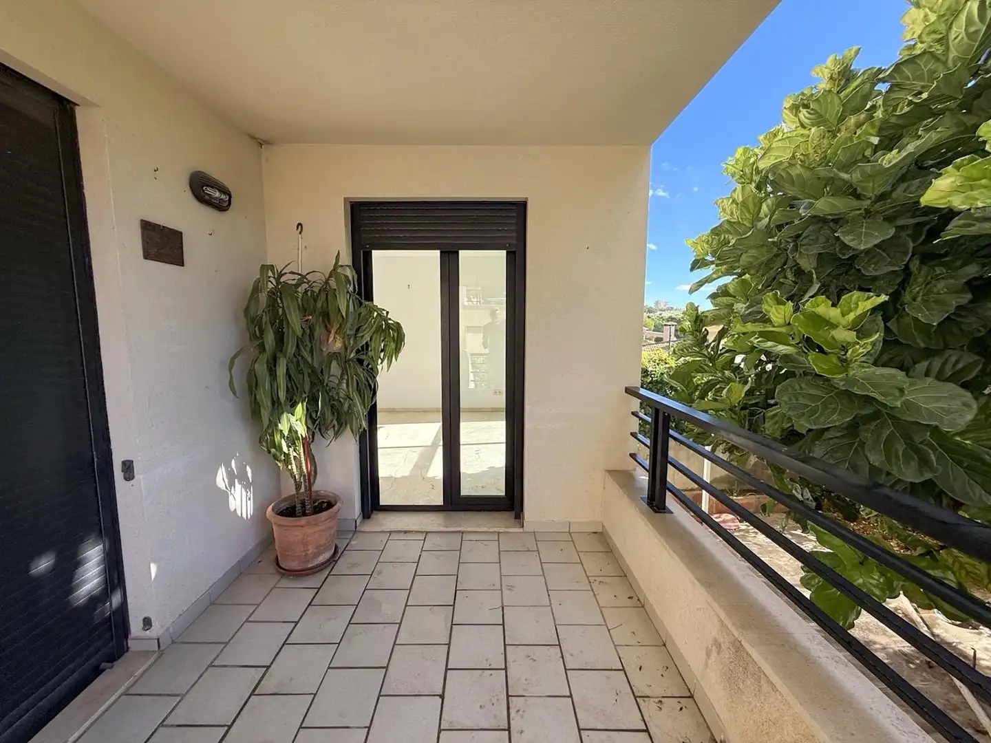 Terrasse von Haus zum Verkauf in  Palma de Mallorca mit Klimaanlage, Heizung und Privatgarten