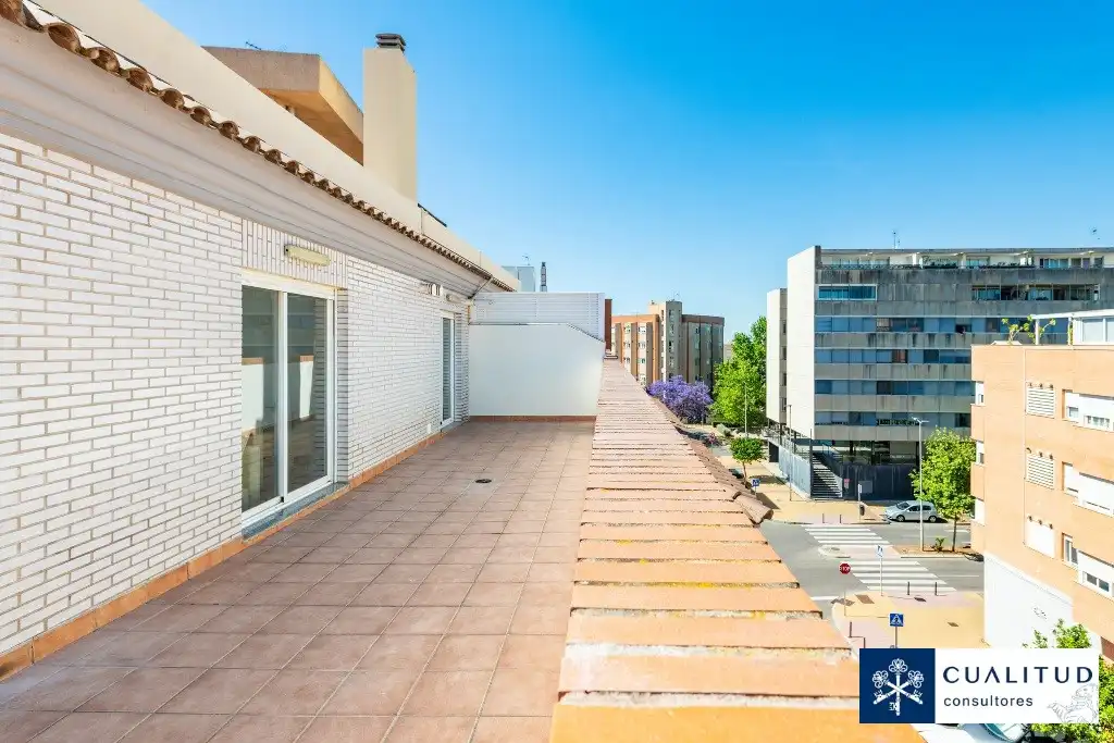 Terrace of Flat for rent in Castellón de la Plana / Castelló de la Plana  with Air Conditioner, Terrace and Oven