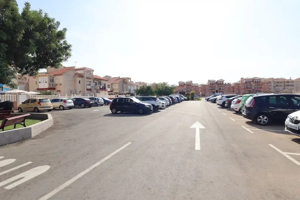 Aparcament de Apartament en venda en Orihuela amb Aire condicionat, Calefacció i Terrassa
