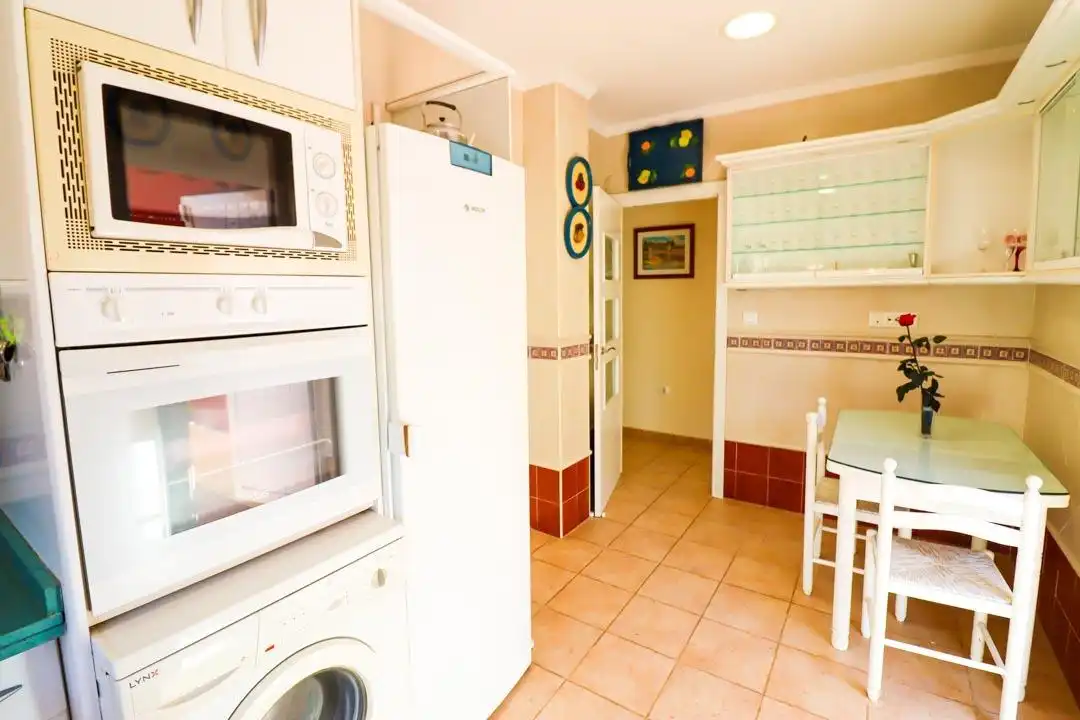 Houses for sale in La Barrosa