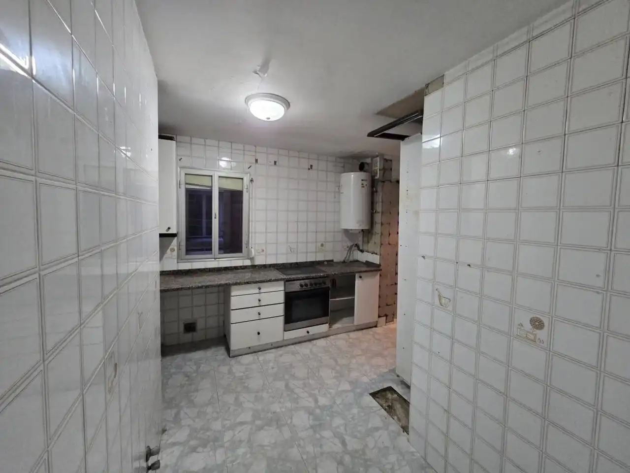 Piso con ascensor en venta en Taialà - Germans Sabat, imagen 3