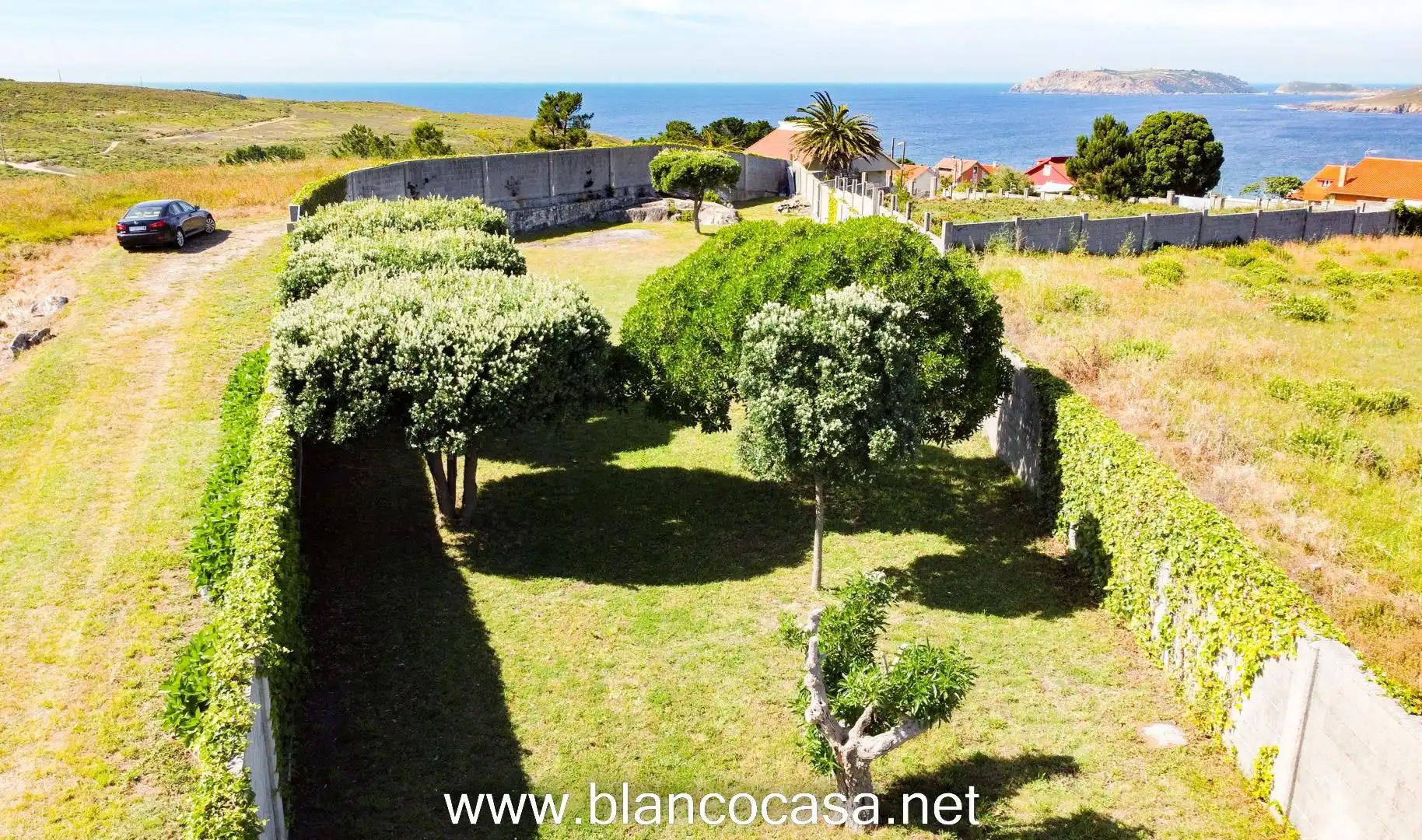 Jardí de Finca rústica en venda en Malpica de Bergantiños amb Jardí privat i Moblat
