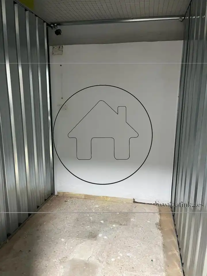 Storage room for rent in Huelva