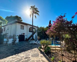 Exterior view of Country house for sale in L'Alfàs del Pi  with Private garden, Terrace and Swimming Pool