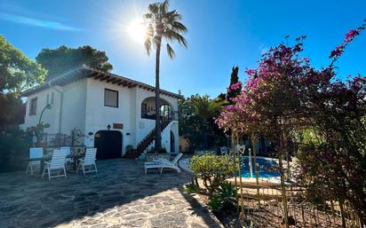 Vista exterior de Finca rústica en venda en L'Alfàs del Pi amb Jardí privat, Terrassa i Piscina