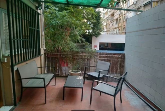 Terrace of Flat to rent in  Valencia Capital  with Air Conditioner, Terrace and Furnished