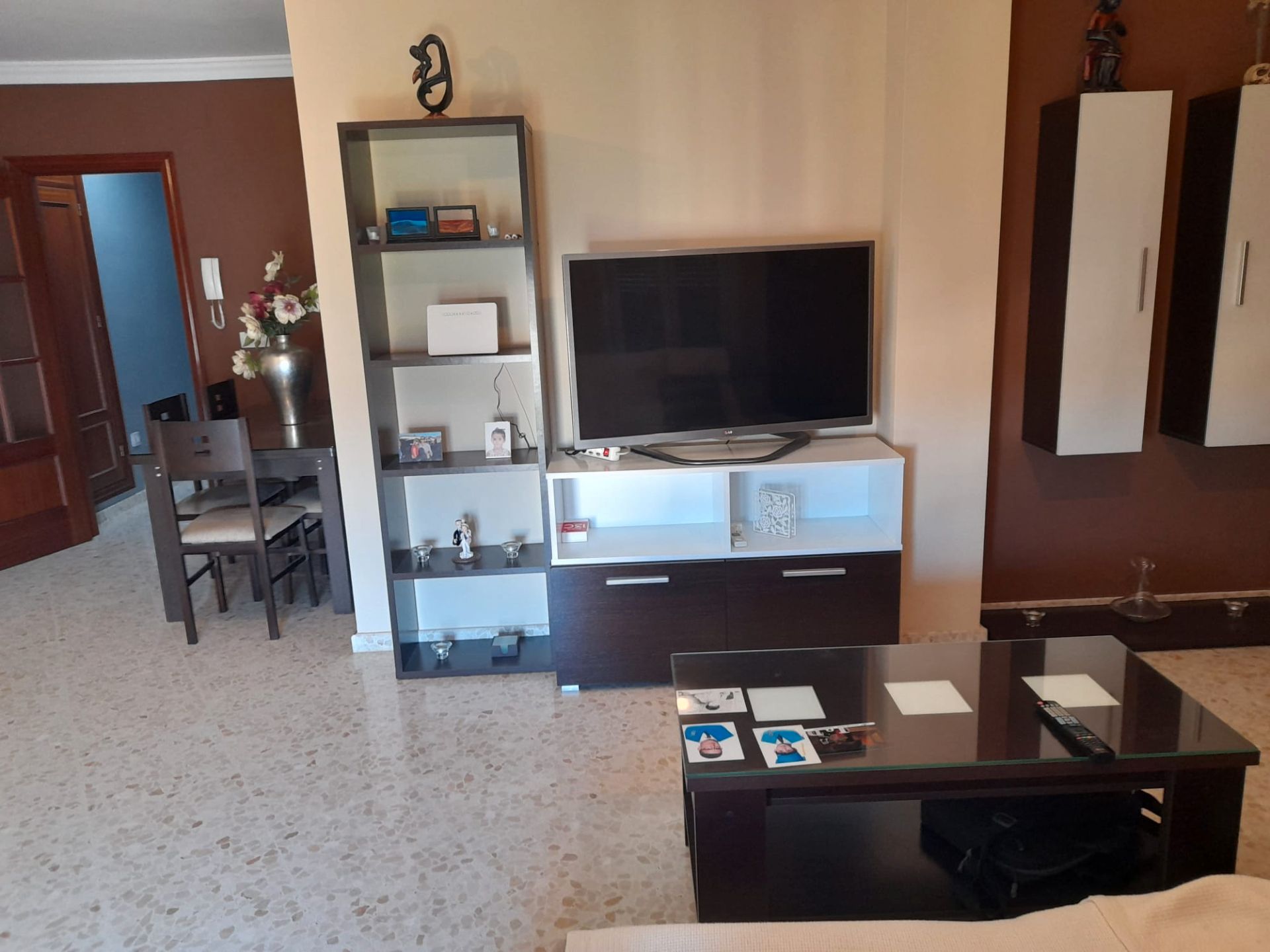 Sala d'estar de Dúplex en venda en Campillos amb Aire condicionat, Moblat i Forn