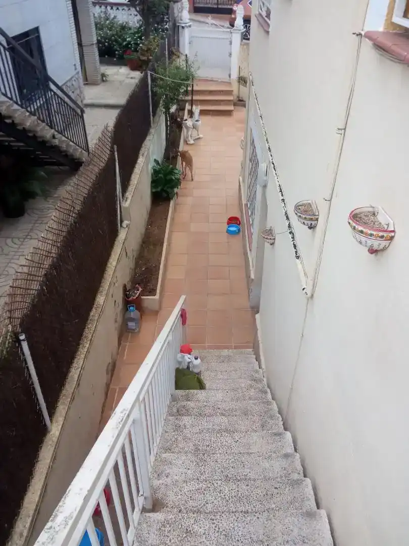 Terraza de Piso para compartir en Pineda de Mar con Jardín privado, Trastero y Lavadora