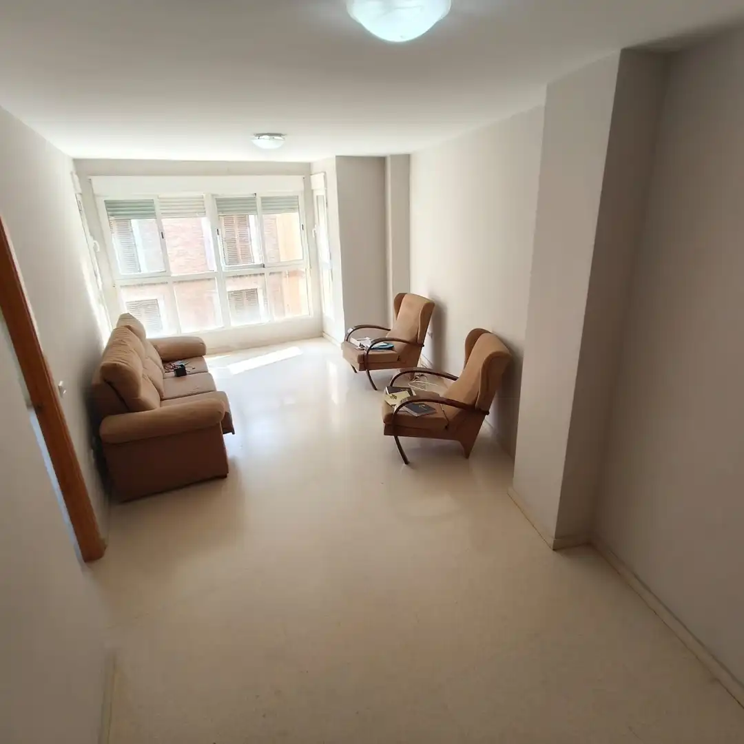 Flat with terrace to rent in Rascanya, imagen 3