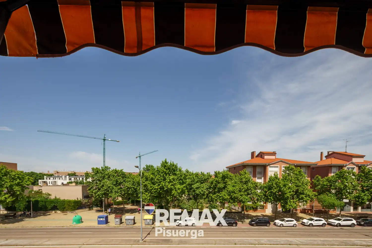 Vista exterior de Piso en venta en Valladolid con Aire acondicionado, Calefacción y Jardín privado