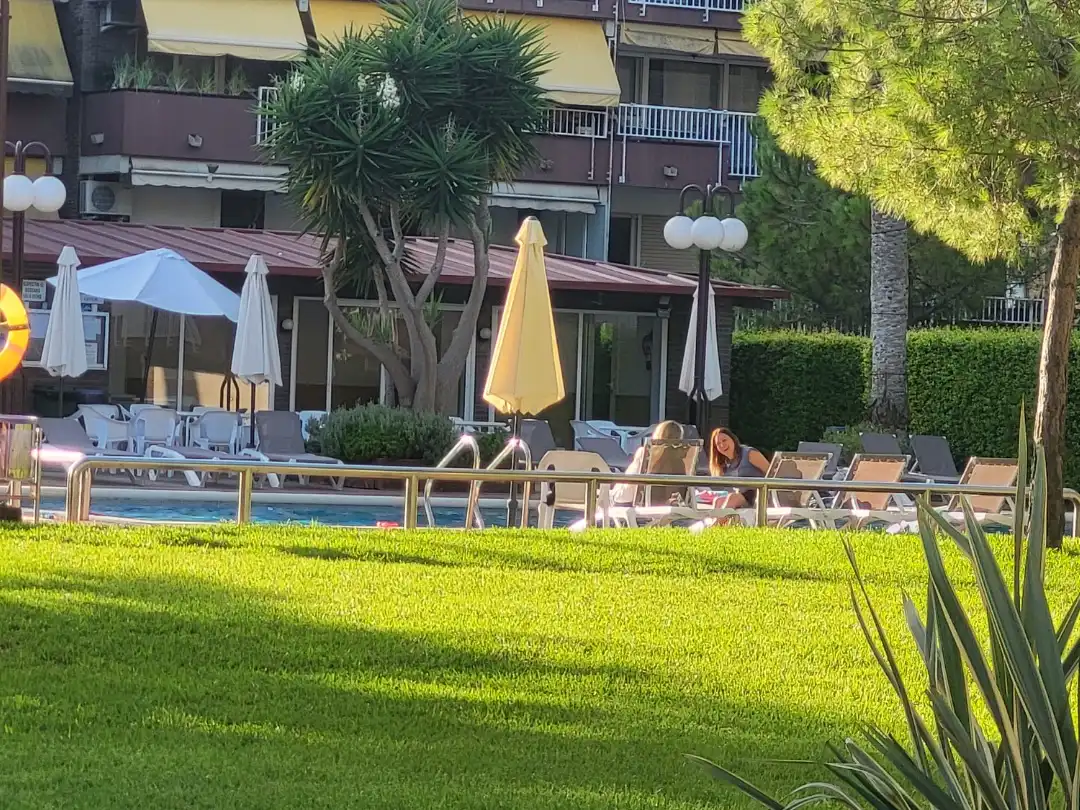 Piscina de Pis de lloguer en Gavà amb Aire condicionat, Calefacció i Terrassa