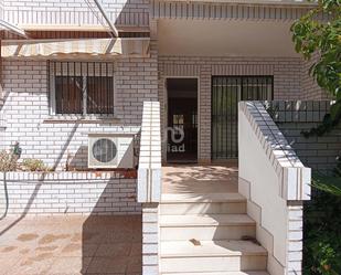 Exterior view of Flat to rent in Oropesa del Mar / Orpesa  with Air Conditioner, Terrace and Swimming Pool