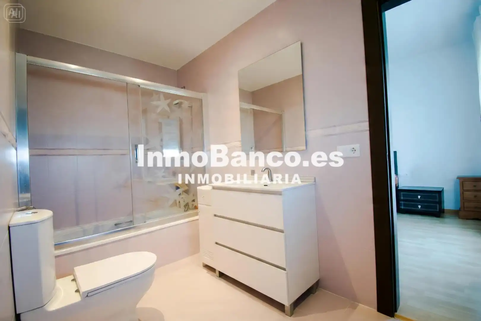 Casa o chalet en venta en Chiva con Jardín privado, Parquet y Terraza
