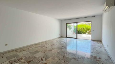 Photo 4 of Single-family semi-detached for sale in Ricardo Soriano, Málaga