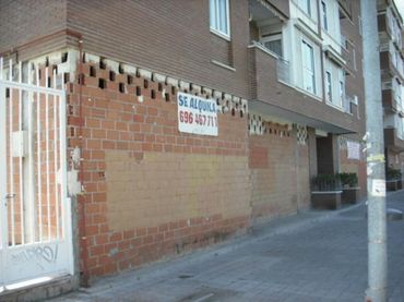 Local comercial en alquiler en Camino DE LA ESGARAVITA