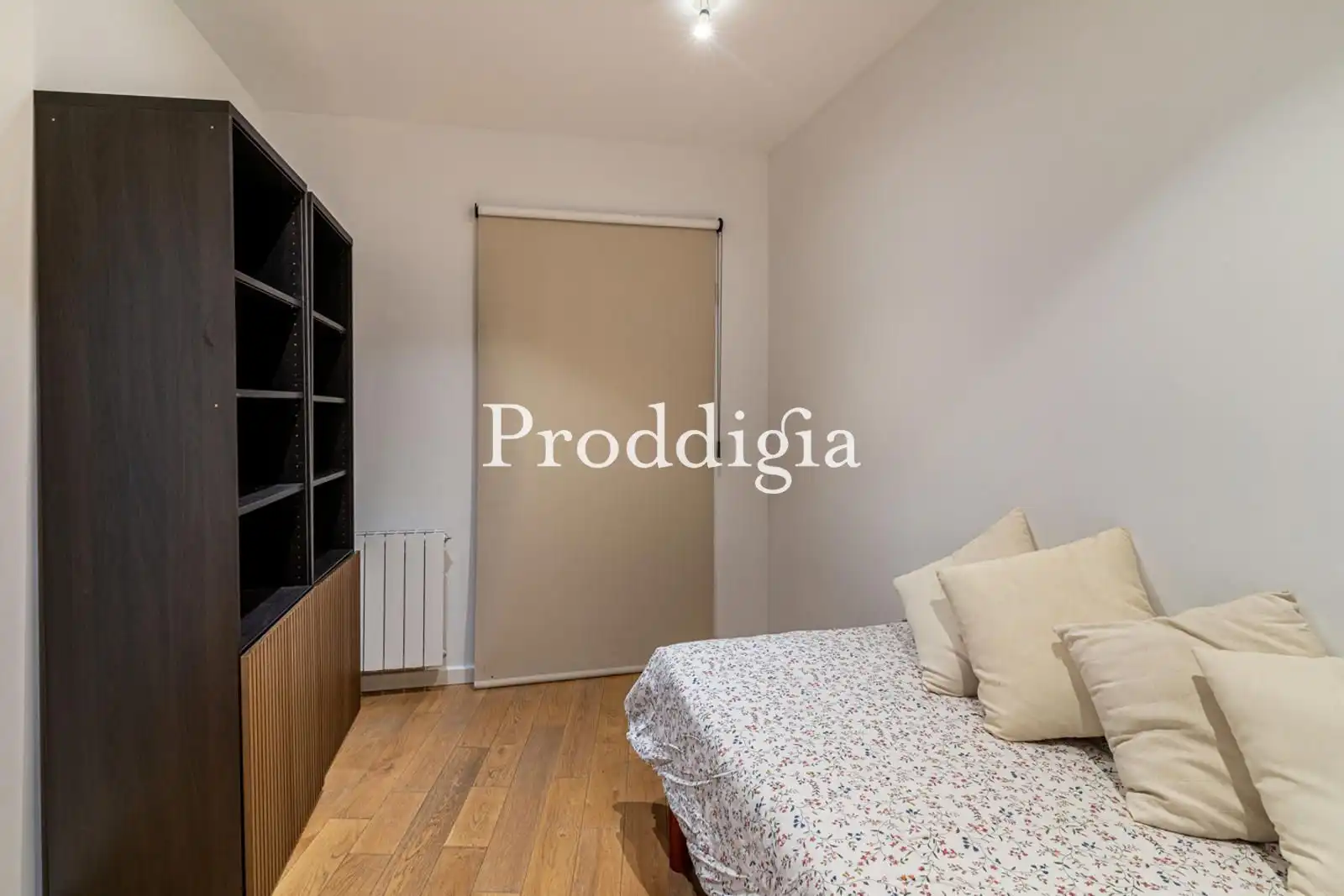 Bedroom of Flat for rent in Barcelona  with Air Conditioner, Terrace and Storage room