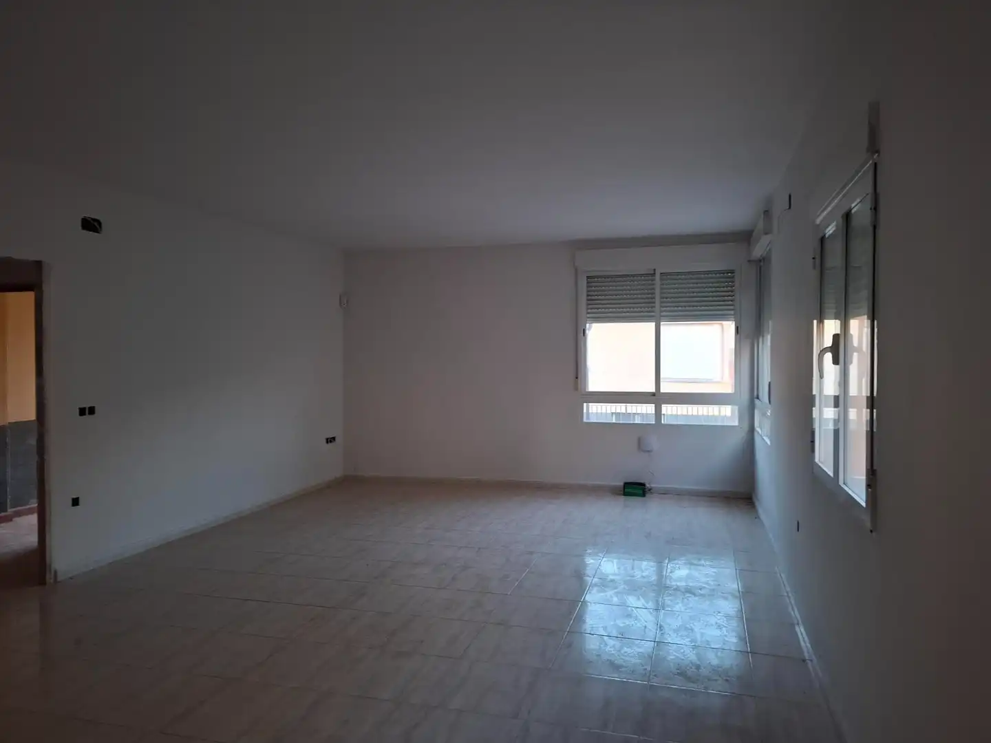 Sala d'estar de Casa adosada en venda en Villaminaya amb Terrassa
