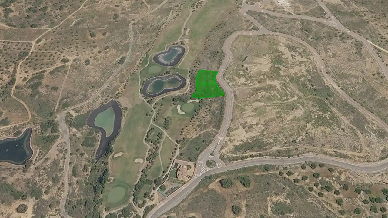 Rustikales Grundstück zum Verkauf in Urb Antequera Golf