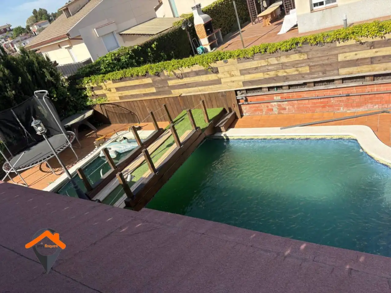 Piscina de Casa o xalet en venda en Castellbisbal amb Aire condicionat, Calefacció i Jardí privat
