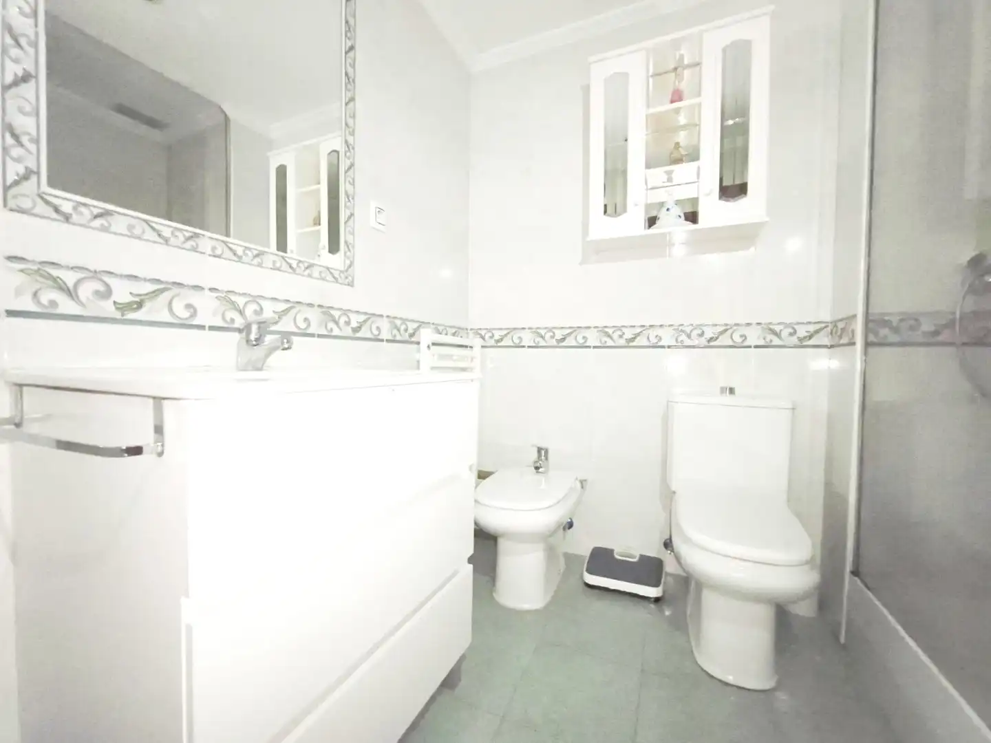 Baño de Piso en venta en Madrid con Aire acondicionado, Calefacción y Parquet