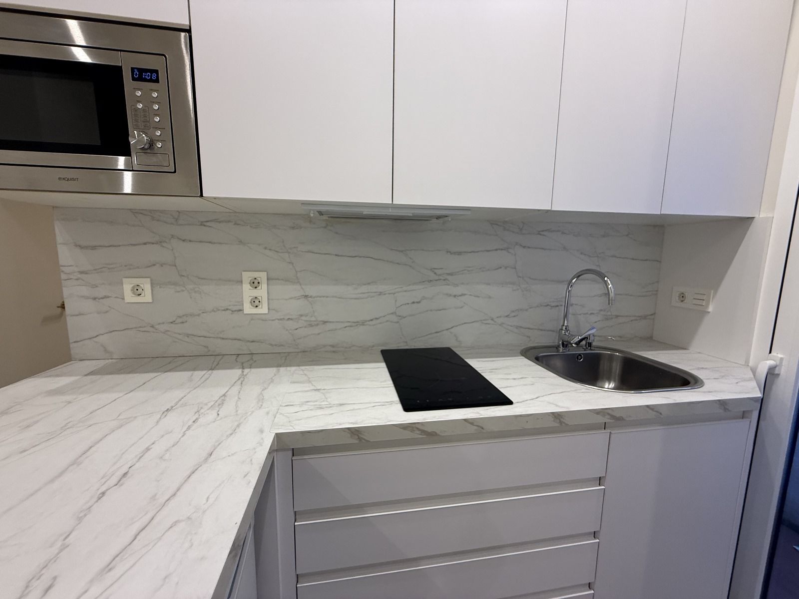 Cocina de Piso de alquiler en  Madrid Capital