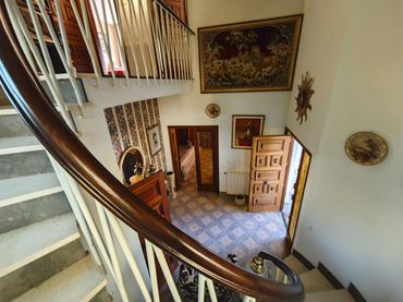 Casa con balcone in vendita a Carrer Bellpuig
