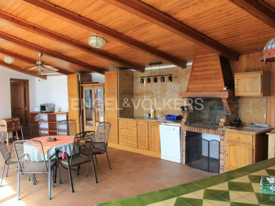 Cocina de Finca rústica en venta en Darnius con Aire acondicionado, Calefacción y Jardín privado