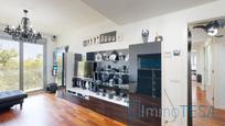 Living room of Flat for sale in Barberà del Vallès  with Air Conditioner, Heating and Parquet flooring