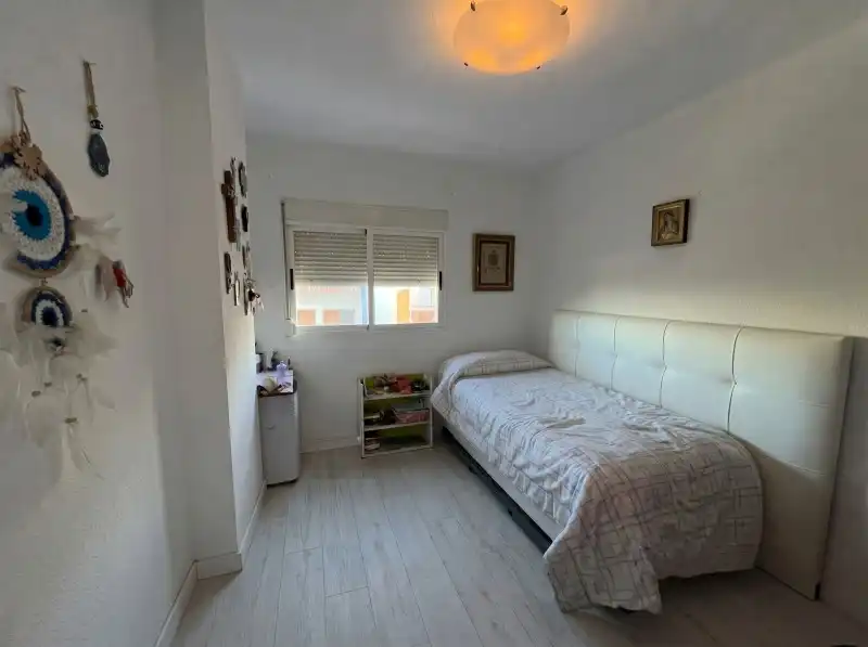Habitación de Piso en venta en Valencia con Aire acondicionado y Balcón
